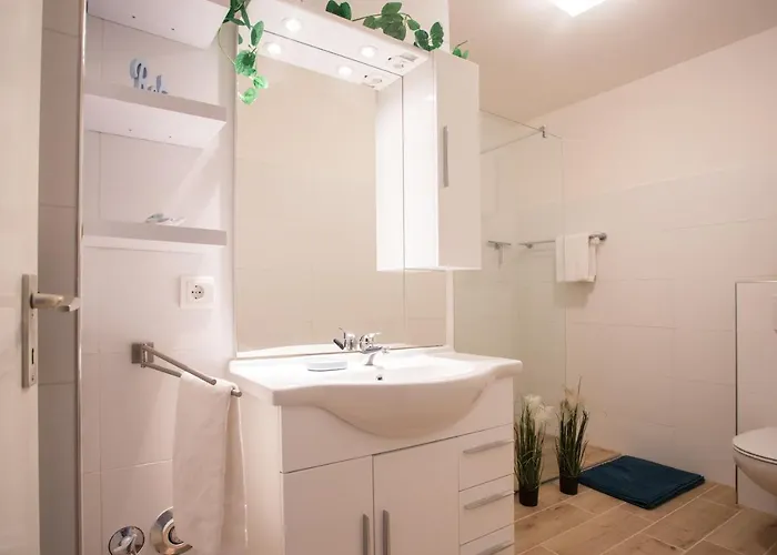 Welcome In - In Winterberg-niedersfeld Met Balkon En Berging