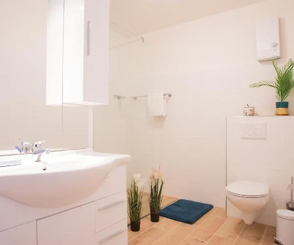 Welcome In - In Winterberg-niedersfeld Met Balkon En Berging Apartamento Winterberg